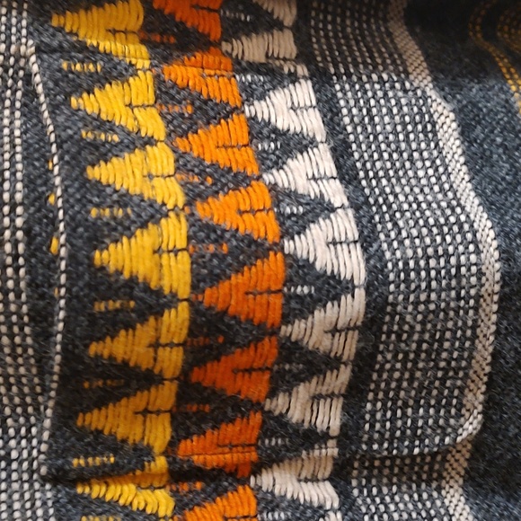 Vtg wool blanket jacket - Picture 5 of 8